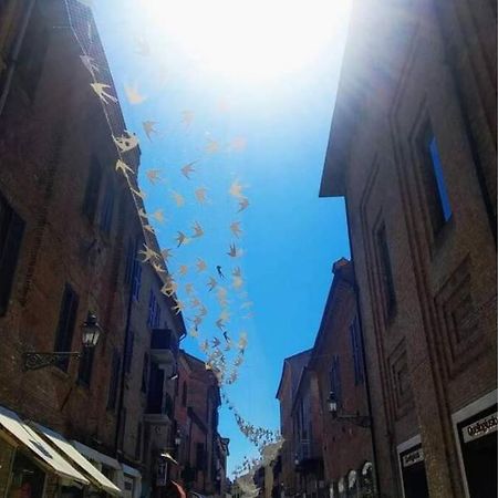 Ferienwohnung Il Nido Di Ari Ferrara Exterior foto